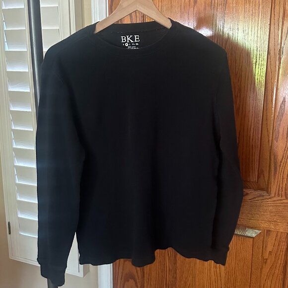 Buckle 'BKE' Long Sleeve T Shirt - Picture 1 of 3